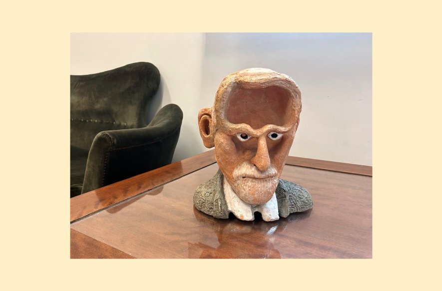 Il libriccino di cuoio rosso. 6 maggio 1856-2026: 170° compleanno di Sigmund Freud. Pierluigi Moressa